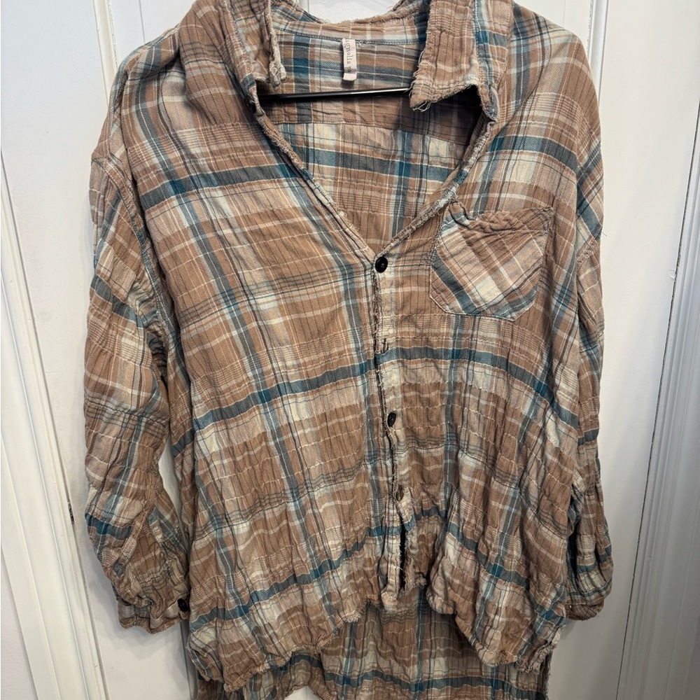 Vintage Magnolia Pearl Plaid Top
